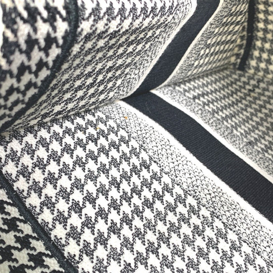 Dior Tote Bag canvas White / black Houndstooth Shoulder Bag Hound Tooth Embroidery Women Used Authentic