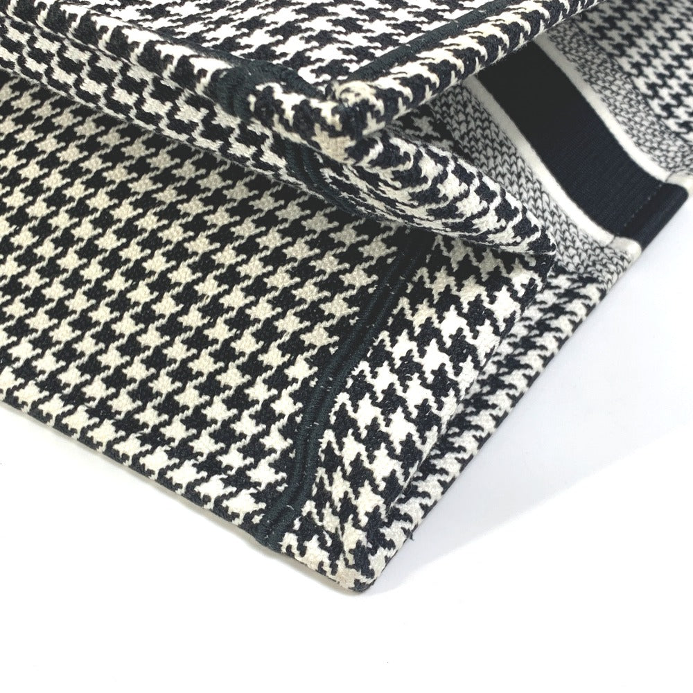Dior Tote Bag canvas White / black Houndstooth Shoulder Bag Hound Tooth Embroidery Women Used Authentic