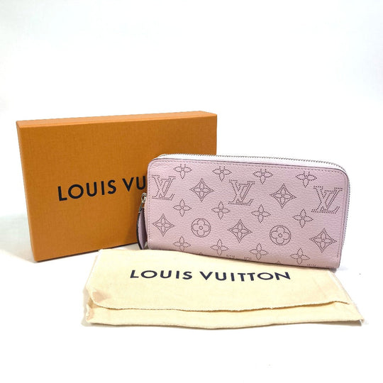 LOUIS VUITTON Long Wallet Purse M81426 monogram mahina leather purple Monogram Mahina Zippy wallet Women Used Authentic