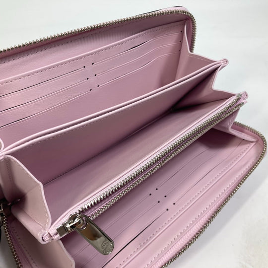 LOUIS VUITTON Long Wallet Purse M81426 monogram mahina leather purple Monogram Mahina Zippy wallet Women Used Authentic