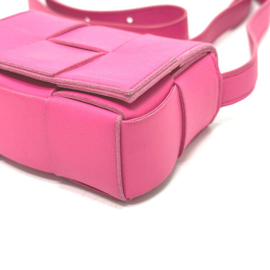 BOTTEGAVENETA Shoulder Bag leather pink MAXI INTRECCIATO cassette mini Women Used Authentic
