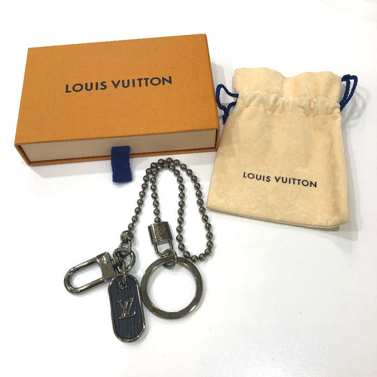 LOUIS VUITTON Key ring M62790 metal Silver LV/Cadena Keyring Chenne LV Tab mens Used Authentic