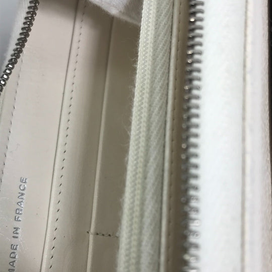 CHANEL Long Wallet Purse A50097 Caviar skin white Matelasse CC COCO Mark Zip Around Women Used Authentic