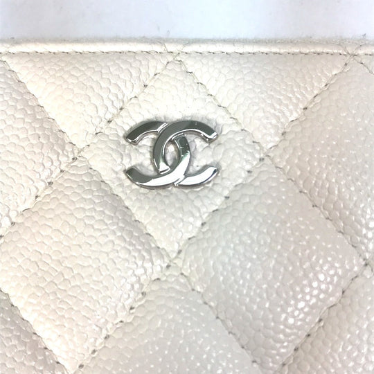 CHANEL Long Wallet Purse A50097 Caviar skin white Matelasse CC COCO Mark Zip Around Women Used Authentic