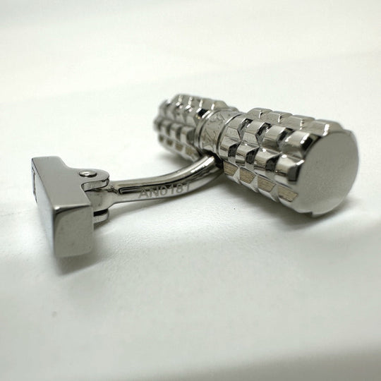 LOUIS VUITTON cuffs M66358 metal Silver Bouton de manchette digit