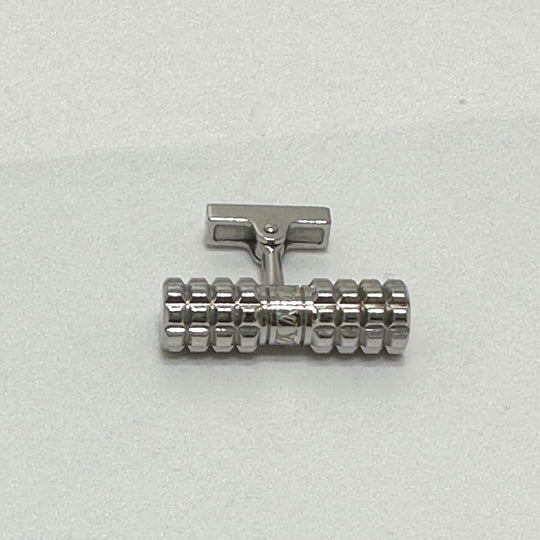 LOUIS VUITTON cuffs M66358 metal Silver Bouton de manchette digit