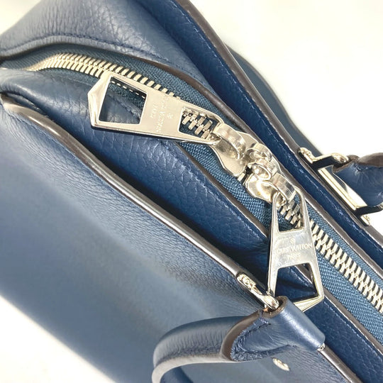 LOUIS VUITTON Business bag M54380 Taurillon Clemence Leather Navy 2WAY Shoulder Bag Handbag Crossbody Armand MM mens Used Authentic