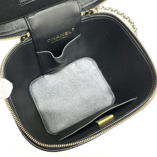 CHANEL Vanity bag AS2362 Caviar skin black COCO Mark CC Matrasse quilting Women Used Authentic