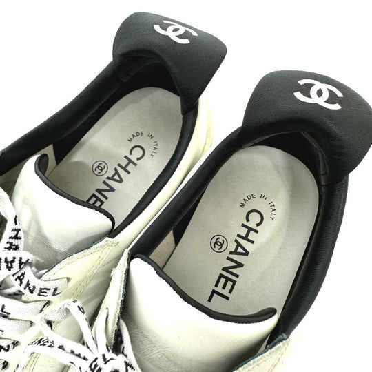 CHANEL sneakers G34085 , Leather white COCO Mark CC Women 36 Used Authentic