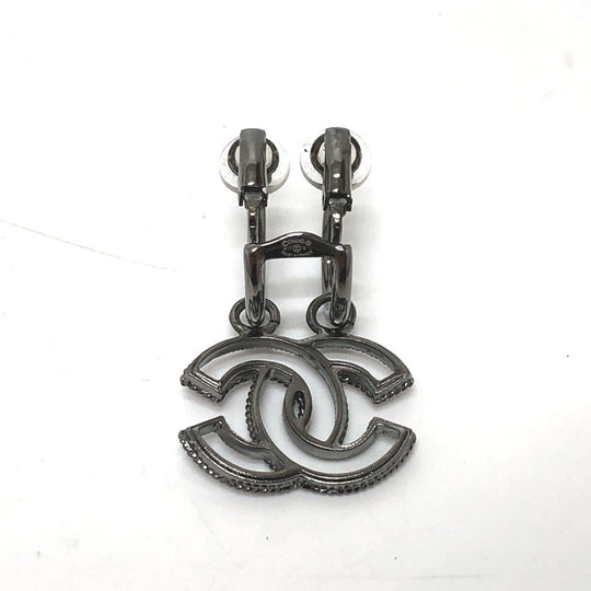 CHANEL Earring metal black CC COCO Mark Women Used Authentic