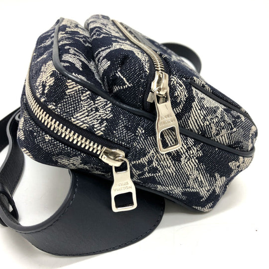 LOUIS VUITTON Sling bag M57281 canvas Navy Monogram tapestry Bum back mens Used Authentic