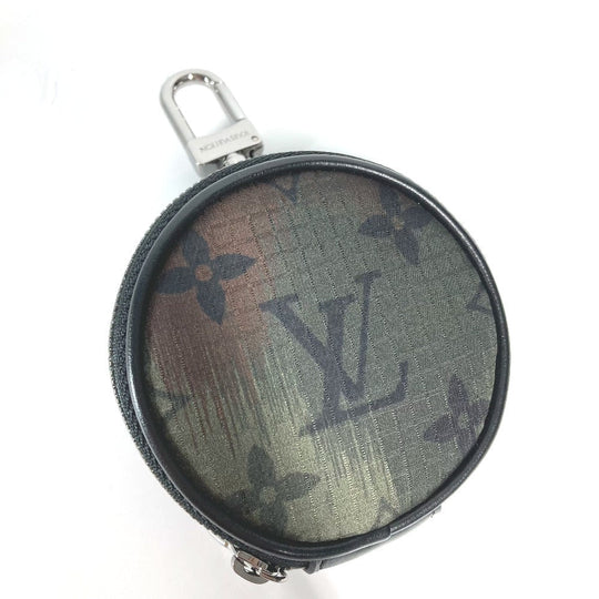 LOUIS VUITTON Coin case MP2711 Nylon khaki Monogram Camouflage Porto Cle Pouch mens Used Authentic
