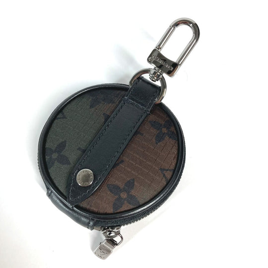 LOUIS VUITTON Coin case MP2711 Nylon khaki Monogram Camouflage Porto Cle Pouch mens Used Authentic