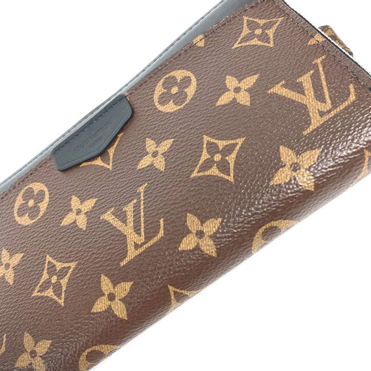 LOUIS VUITTON Long Wallet Purse M69407 Monogram macacer canvas Brown Monogram macacer Zippy Dragonne mens Used Authentic