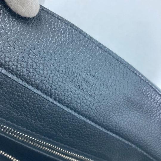 LOUIS VUITTON Shoulder Bag M50086�@ Taurillon Clemence Leather black shoulder bag Hippo voyage mens Used Authentic