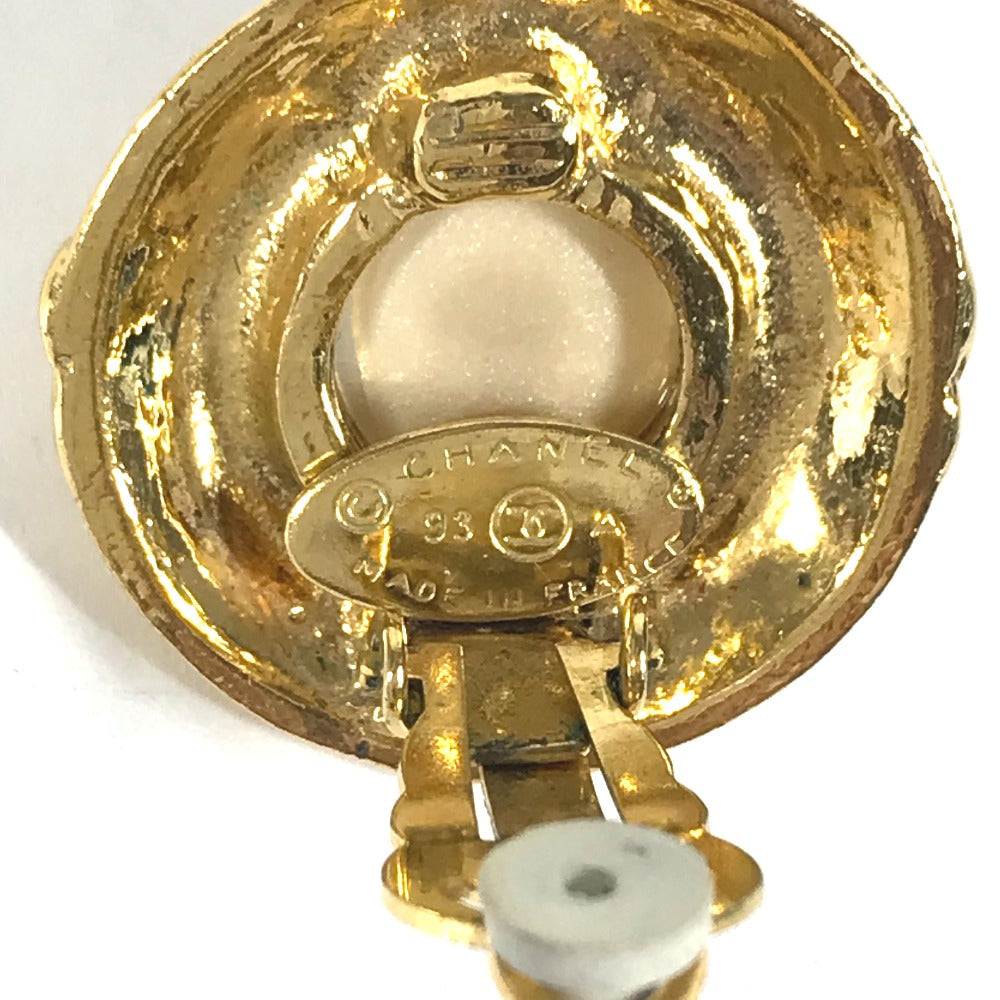 CHANEL Earring metal gold vintage CC COCO Mark 4-row fake pearl Women Used Authentic