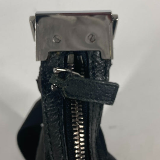 GUCCI Shoulder Bag 122790 GG canvas / leather black GG mens Used Authentic