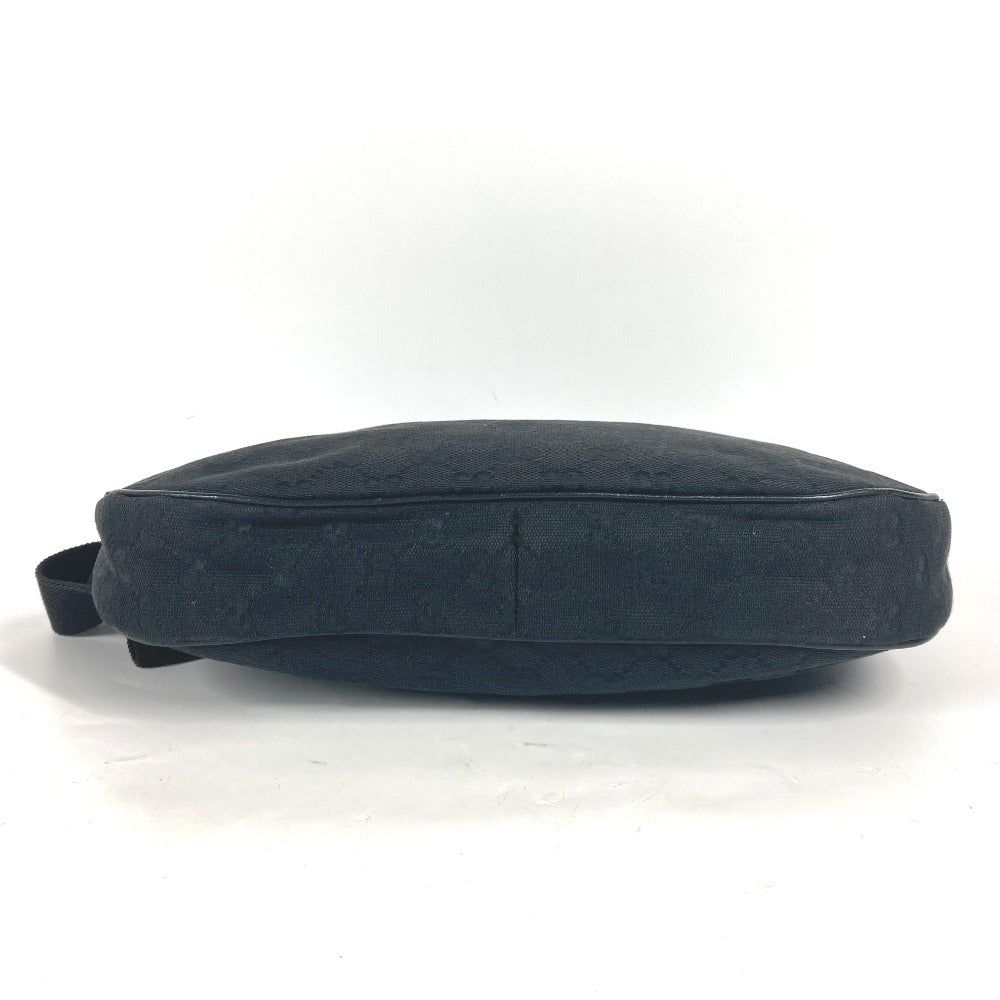GUCCI Shoulder Bag 122790 GG canvas / leather black GG mens Used Authentic