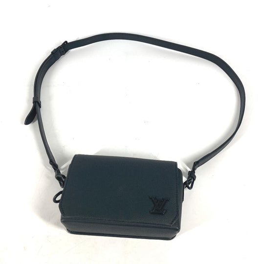 LOUIS VUITTON Shoulder Bag M82085 Cowhide leather black LV Aerogram Fastline Wearable Wallet mens Used Authentic