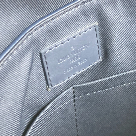 LOUIS VUITTON Shoulder Bag M21363 Cowhide leather Navy LV Aerogram takeoff messenger mens Used Authentic