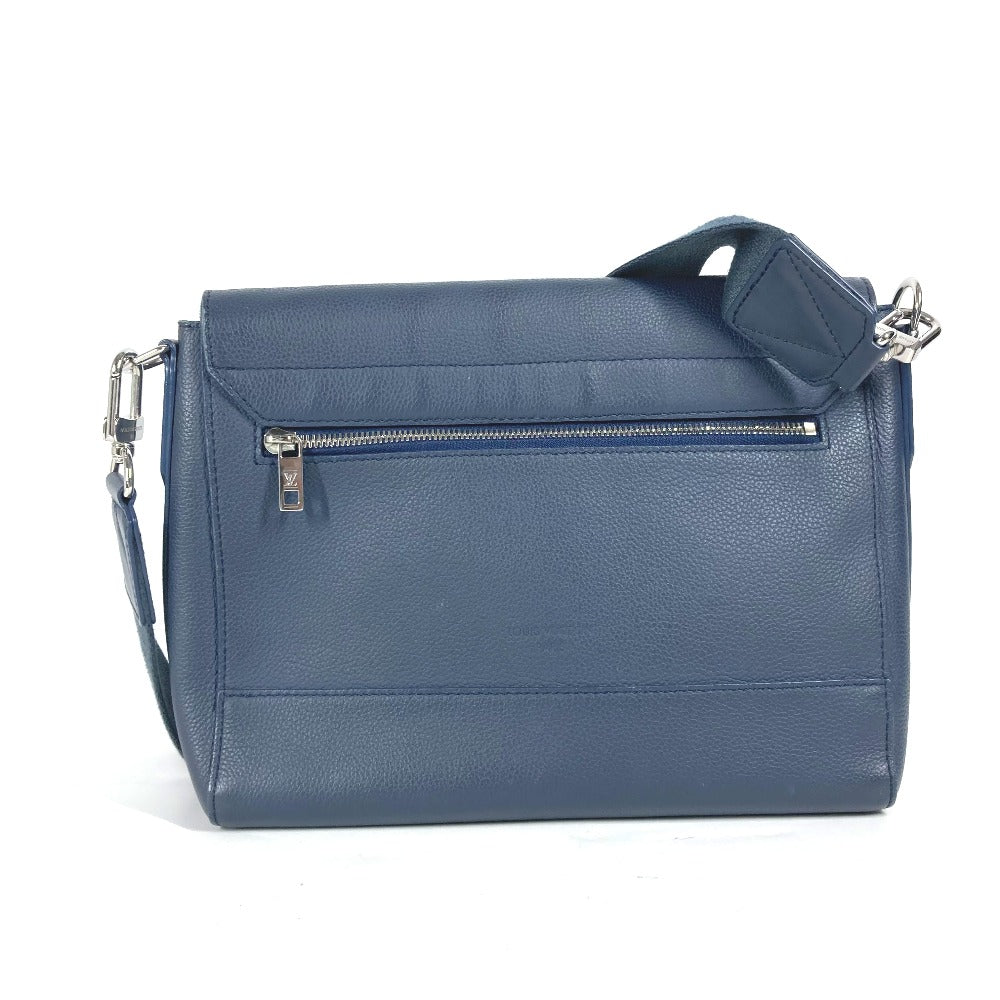 LOUIS VUITTON Shoulder Bag M21363 Cowhide leather Navy LV Aerogram takeoff messenger mens Used Authentic