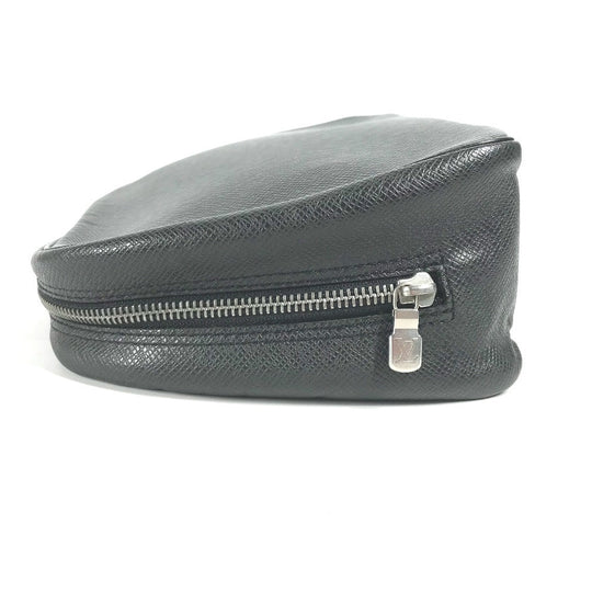 LOUIS VUITTON business bag M30212 Taiga Leather black Taiga Truth Cracking Tat GM mens Used Authentic