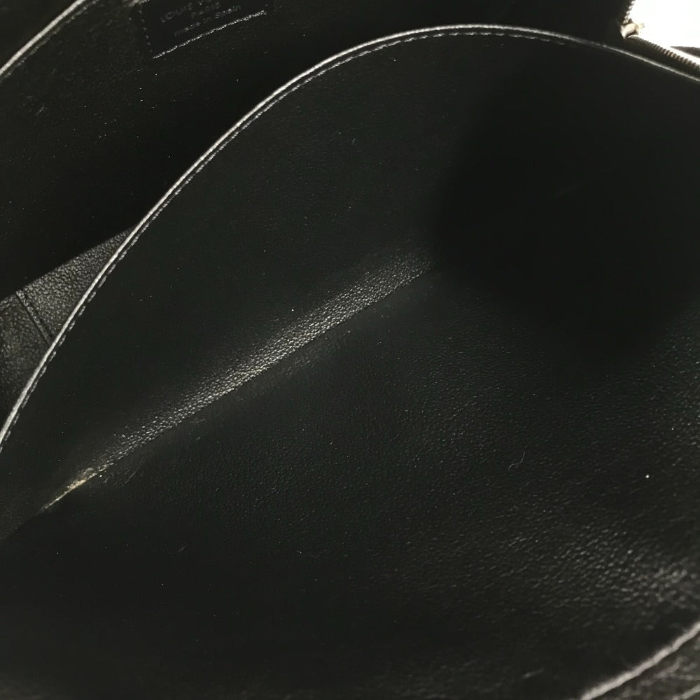 LOUIS VUITTON business bag M30212 Taiga Leather black Taiga Truth Cracking Tat GM mens Used Authentic