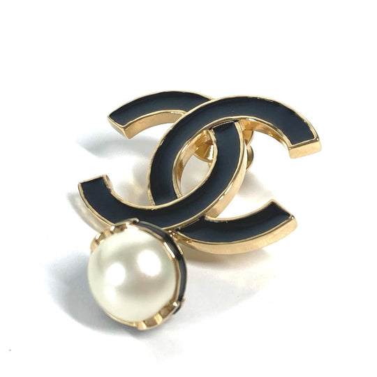 CHANEL Brooch metal gold B24S CC COCO Mark Fake Pearl Women Used Authentic
