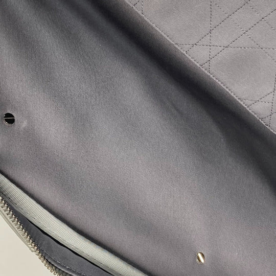 Dior Shoulder Bag 1ESDU035CDP_H42E Canvas, Leather gray CD Diamond Dior Hit the Road Pet Carrier Bag unisex(Unisex) Used Authentic