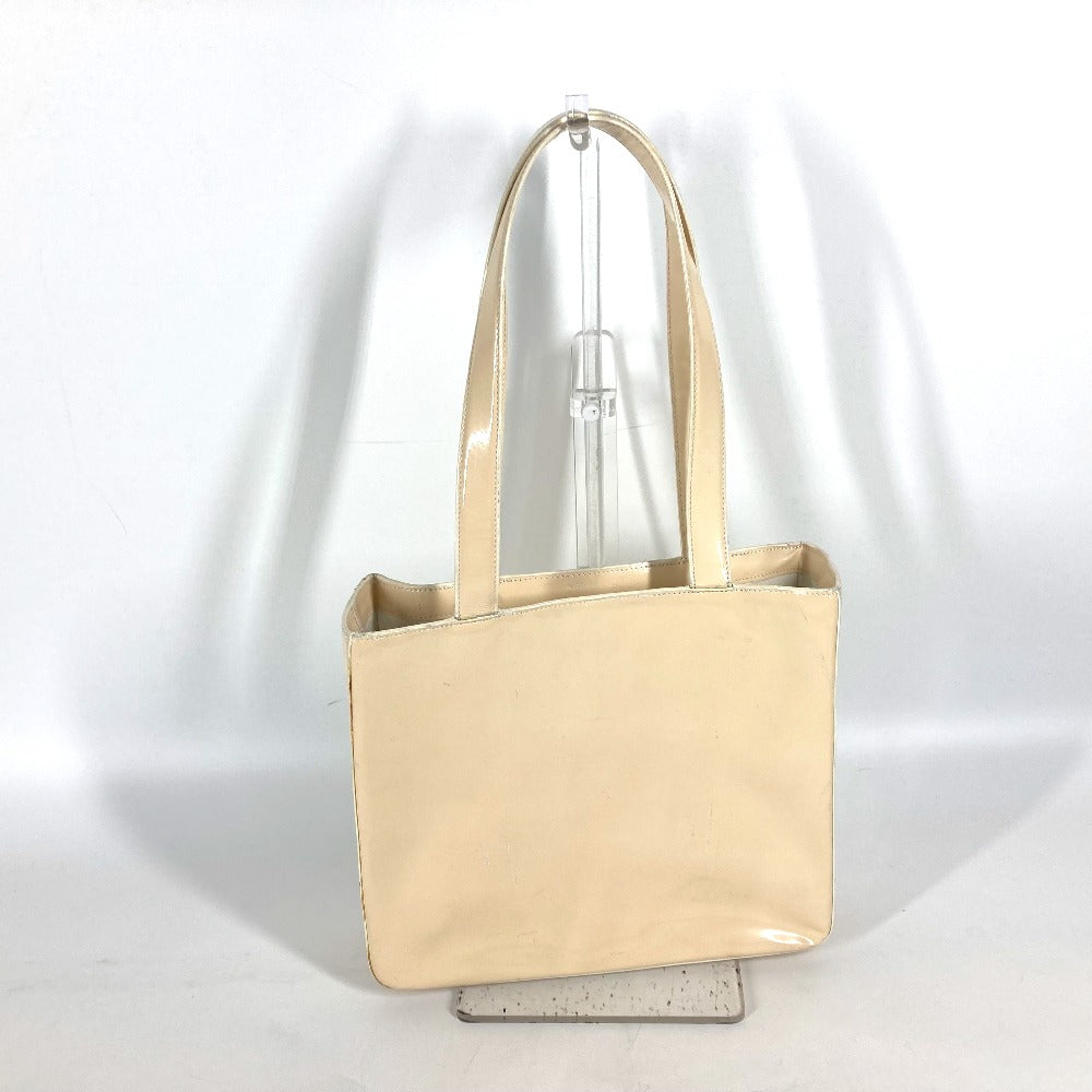 CHANEL Shoulder Bag Patent leather Ivorytype logo Women Used Authentic