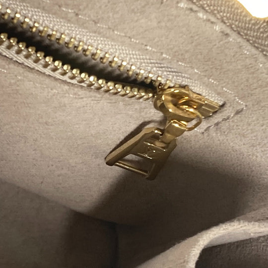 LOUIS VUITTON Handbag M45608 Monogram Ann Platt Leather beige Monogram Amprat Vanity PM Women Used Authentic