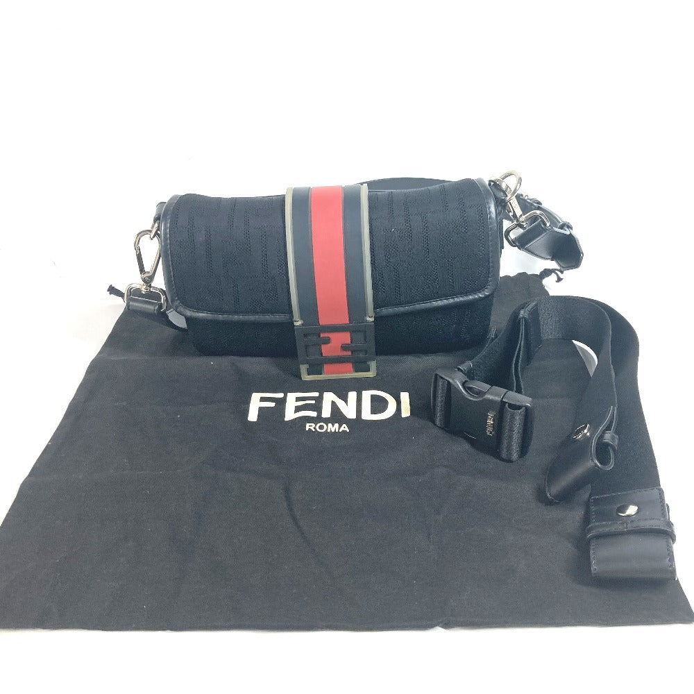 FENDI Shoulder Bag 7VA472 Mesh, Leather, Rubber black mesh Mamma Bucket mens Used Authentic