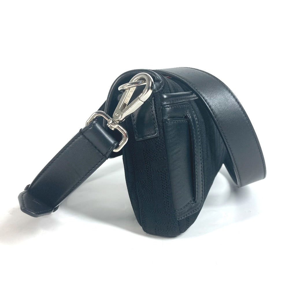 FENDI Shoulder Bag 7VA472 Mesh, Leather, Rubber black mesh Mamma Bucket mens Used Authentic