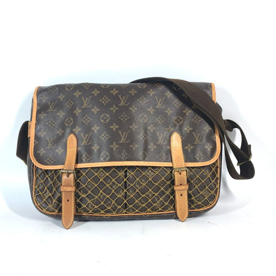 LOUIS VUITTON Shoulder Bag M40116 Monogram canvas Brown Monogram Congo MM unisex(Unisex) Used Authentic