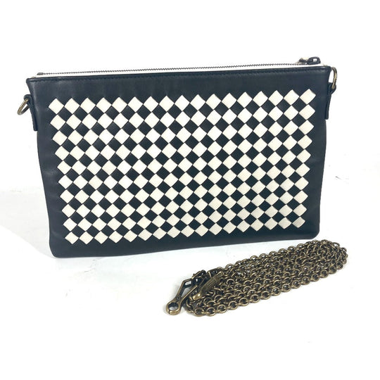 BOTTEGAVENETA Shoulder Bag leather black Crossbody pochette INTRECCIATO unisex(Unisex) Used Authentic