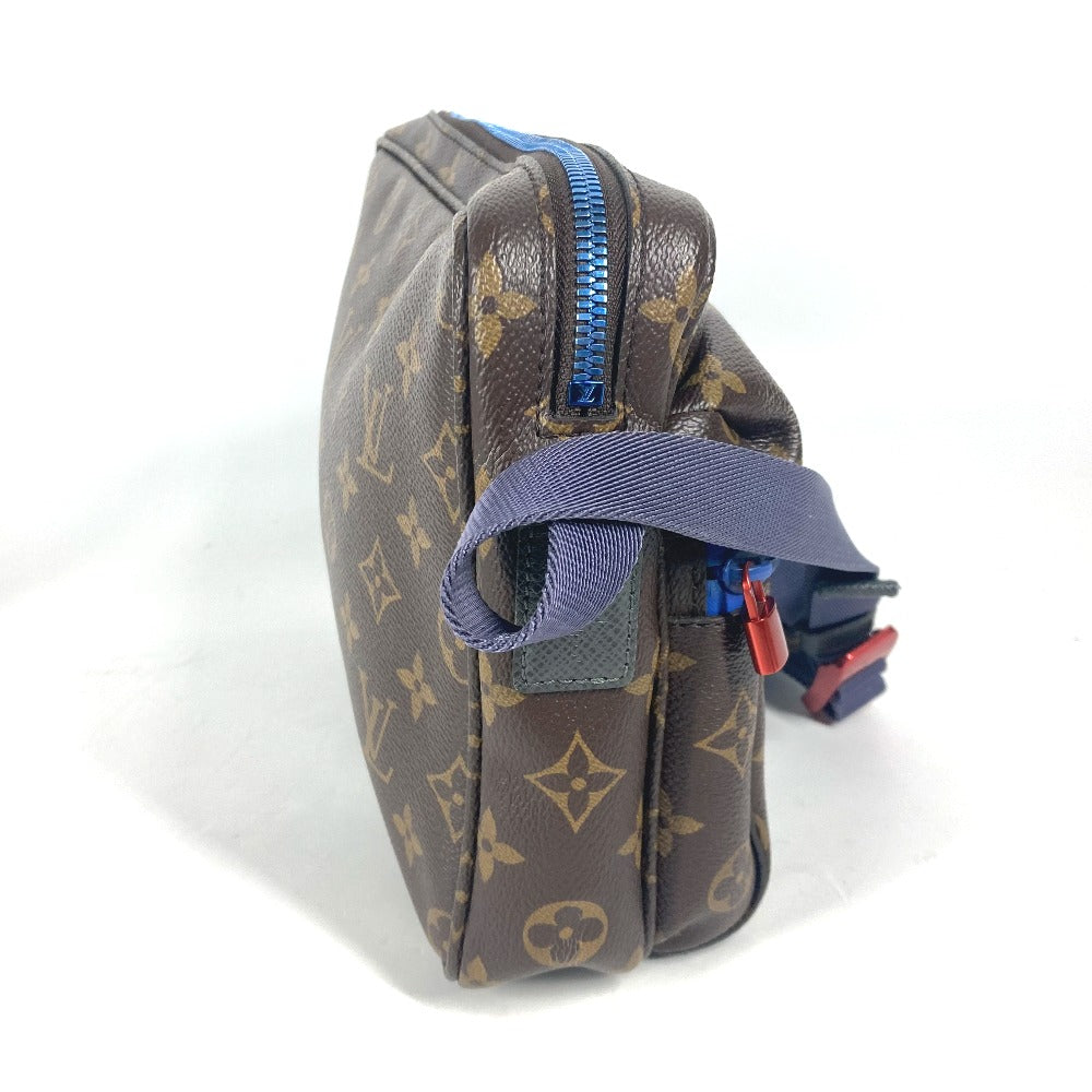 LOUIS VUITTON Shoulder Bag M43843 Monogram canvas Brown Monogram Messenger PM mens(Unisex) Used Authentic