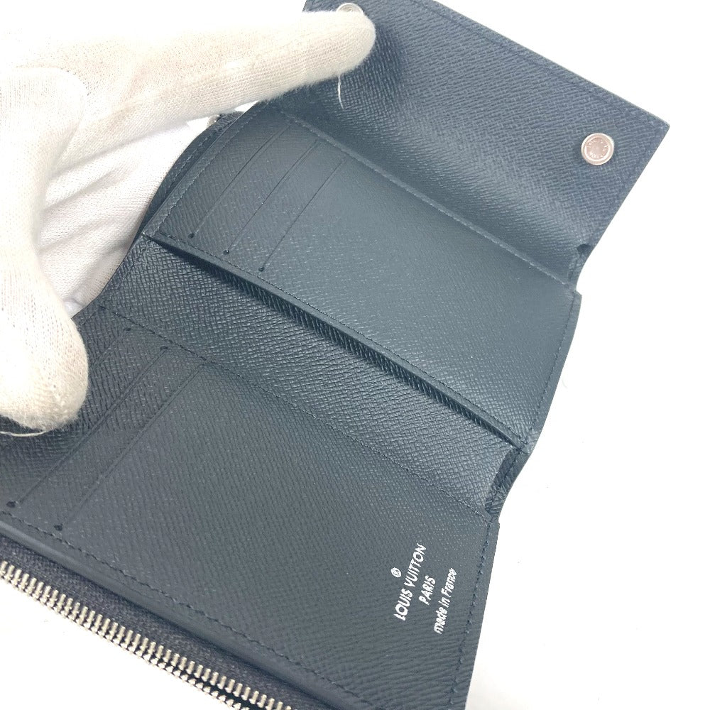 LOUIS VUITTON Trifold wallet M67711 Epi Leather black Epi Supreme collaboration Chain Wallet CH.CP WALLET mens Used Authentic