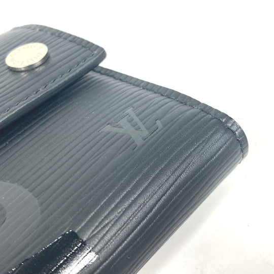 LOUIS VUITTON Trifold wallet M67711 Epi Leather black Epi Supreme collaboration Chain Wallet CH.CP WALLET mens Used Authentic