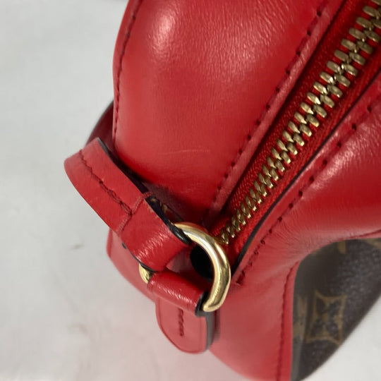 LOUIS VUITTON Shoulder Bag M43556 Monogram canvas Red Monogram Saintonge Women Used Authentic