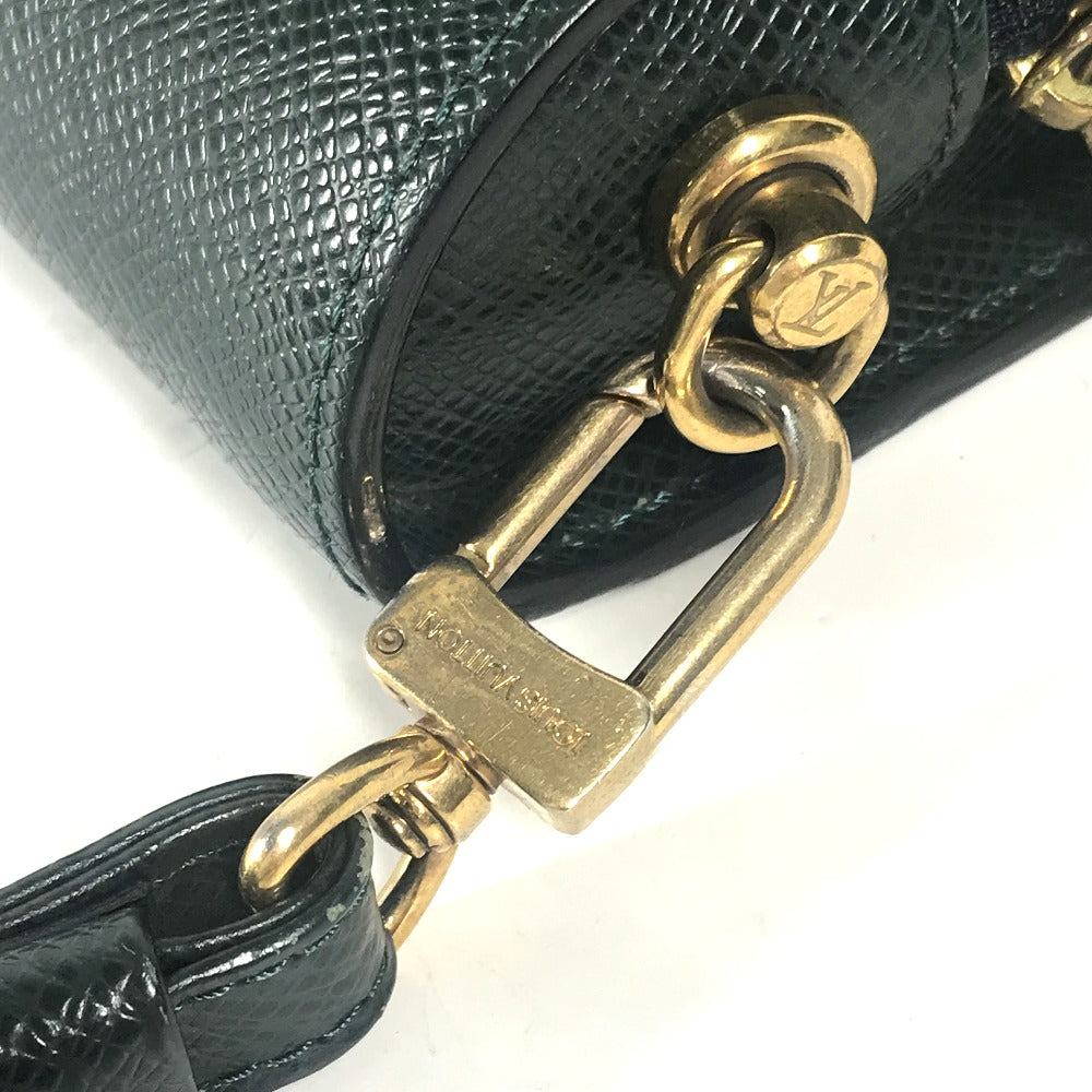 LOUIS VUITTON business bag M30184 Taiga Leather green Taiga Baikal mens Used Authentic