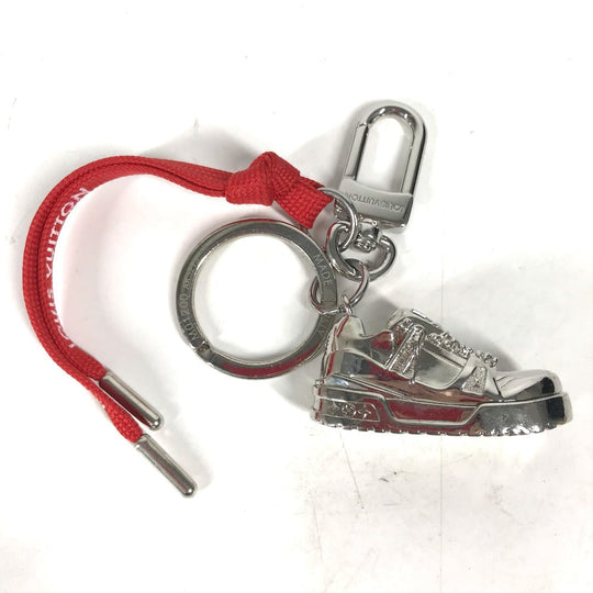 LOUIS VUITTON key ring M01200 metal Silver charm Key chain/LV sweatshirt unisex(Unisex) Used Authentic