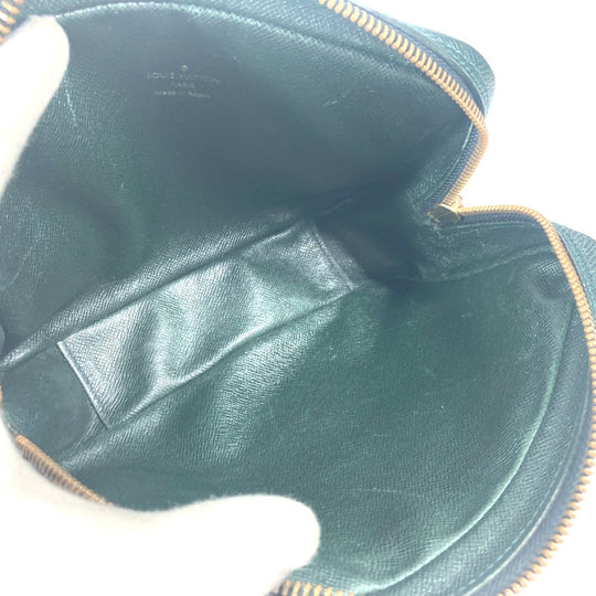 LOUIS VUITTON Pouch M30304 Taiga Leather green Taiga Accessory pouch Women(Unisex) Used Authentic