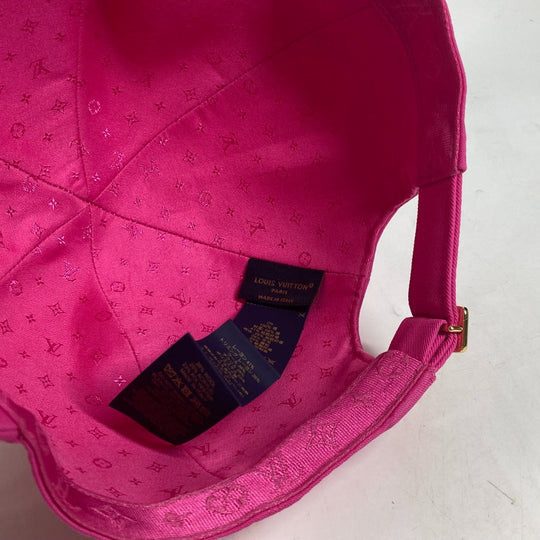 LOUIS VUITTON cap M7290M cotton pink LV remix Cap LV Signature Women Used Authentic