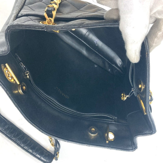 CHANEL Shoulder Bag lambskin black vintage Matelasse quilting CC COCO Mark logo Women Used Authentic