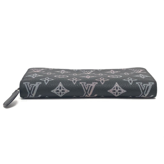 LOUIS VUITTON Long Wallet Purse M81703 monogram mahina leather black Monogram Mahina Flight Mode Zippy wallet Women Used Authentic