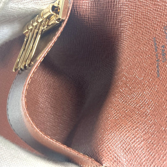 LOUIS VUITTON Key case Key holder  M69517 Monogram canvas Brown Monogram Multicles 4 unisex(Unisex) Used Authentic