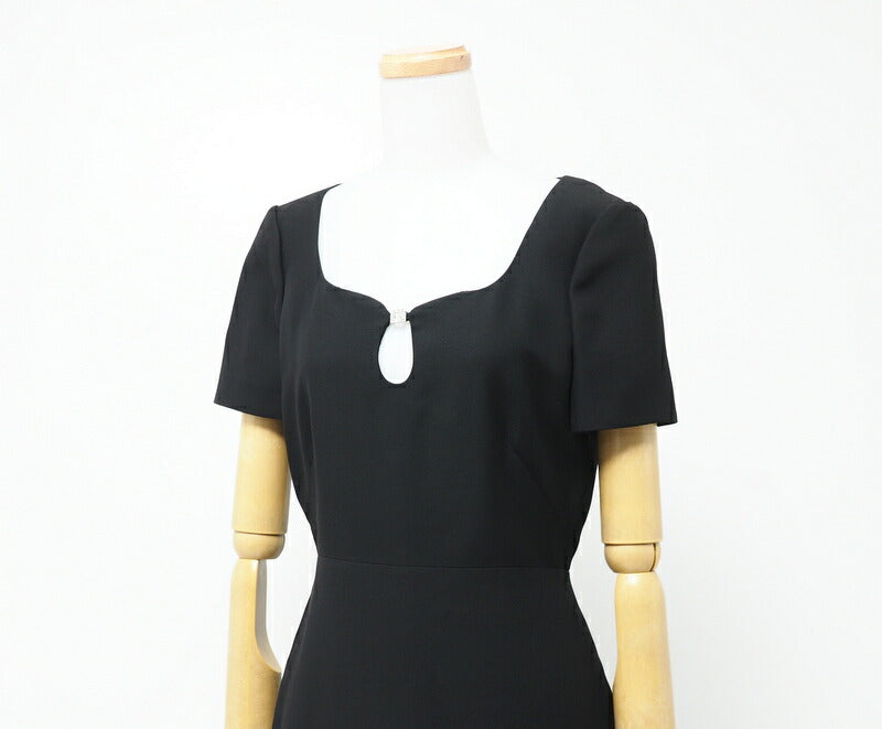 GUCCI one piece 631484 ZAD88 Outer: 54% silk, 46% wool / Lining: 73% acetate, 27% silk black Women 36 Used Authentic