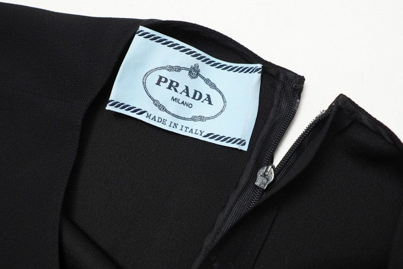 PRADA one piece P33R8 8162 1L5I Acetate 72% Rayon 28% Bottom 100% Wool Black Grey Women 42 Used Authentic