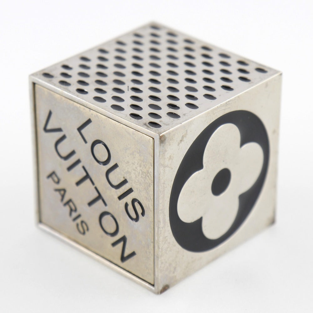 LOUIS VUITTON Other miscellaneous goods M99454 magnet Silver Table game Cube game mens(Unisex) Used Authentic