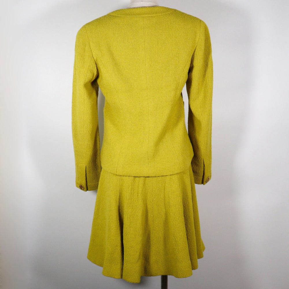 CHANEL suit wool Yellowish green COCO Mark button Jacket and flared skirt Women 36 Used Authentic